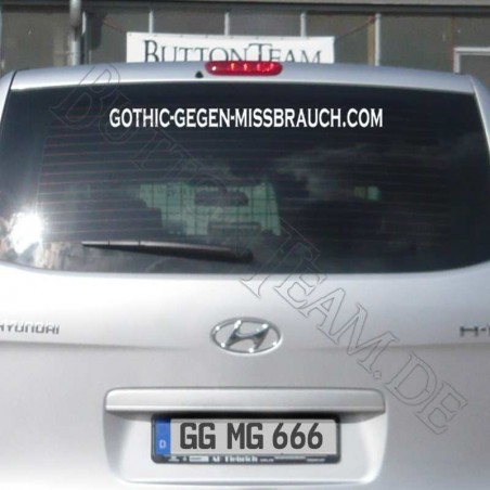 Heckscheibenaufkleber Gothic gegen Missbrauch